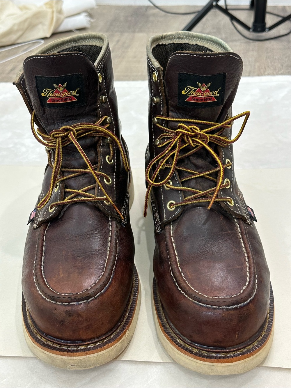 Thorogood Men's Brown Leather Moc Toe Work Boots